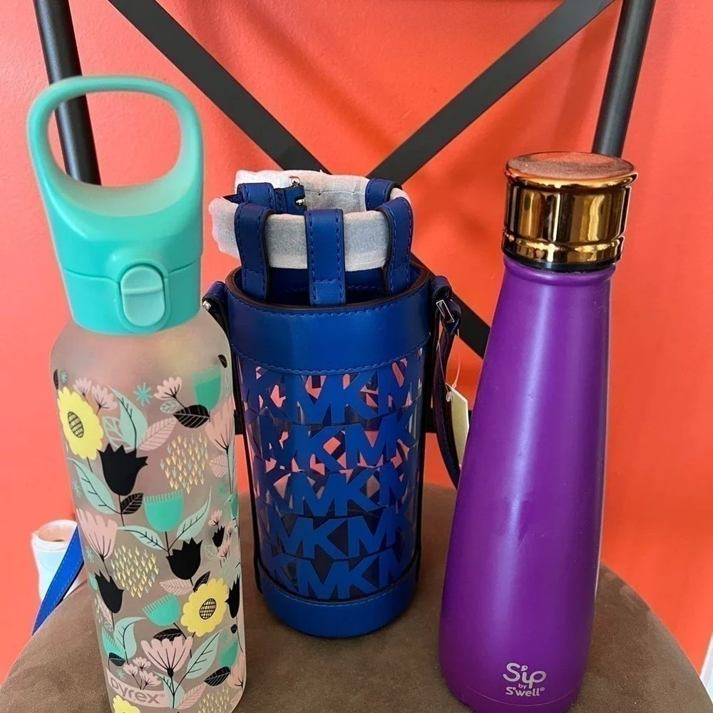 Michael Kors Water Bottle Crossbody Holder MK Giftable Electric Blue - Picture 10 of 10